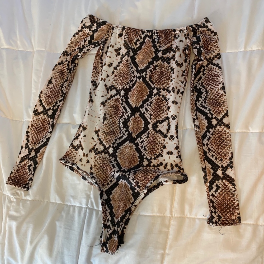 Snake Crop Top